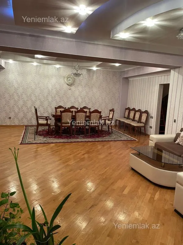 Satılır 6 otaqlı yeni tikili 300 m²