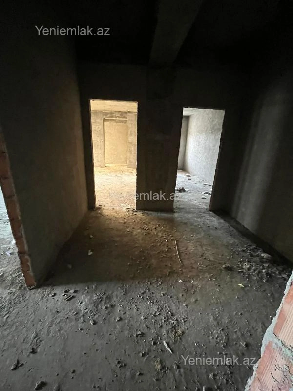 Satılır 2 otaqlı yeni tikili 101 m²
