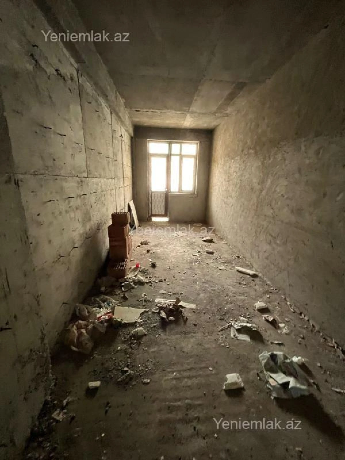 Satılır 2 otaqlı yeni tikili 101 m²