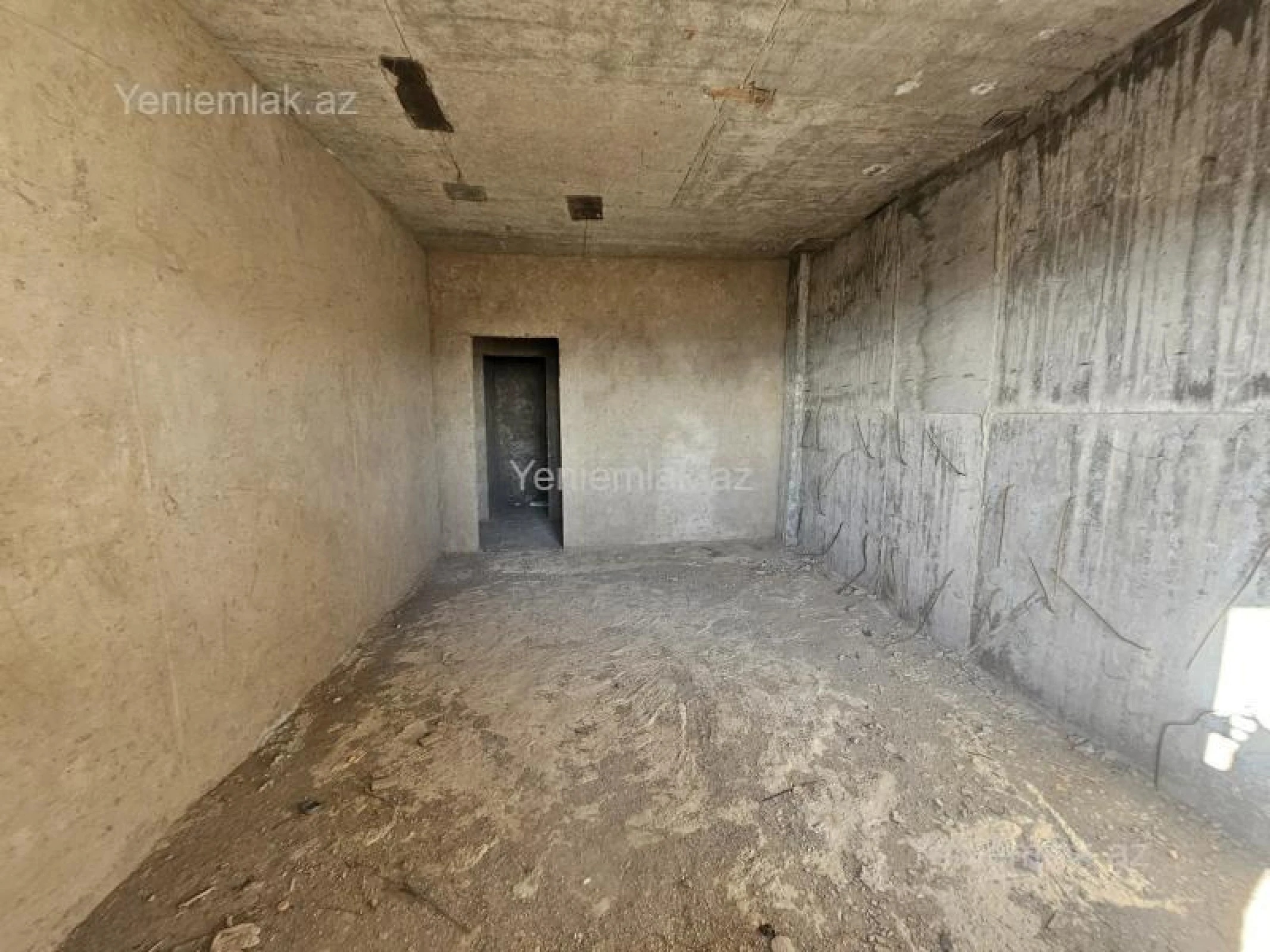 Satılır 3 otaqlı yeni tikili 128 m²