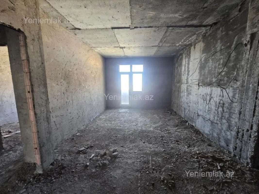 Satılır 3 otaqlı yeni tikili 128 m²