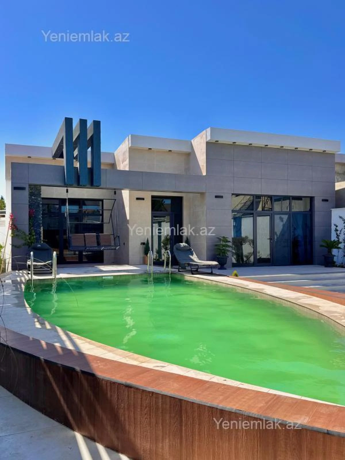 Satılır 5 otaqlı həyət evi 230 m²