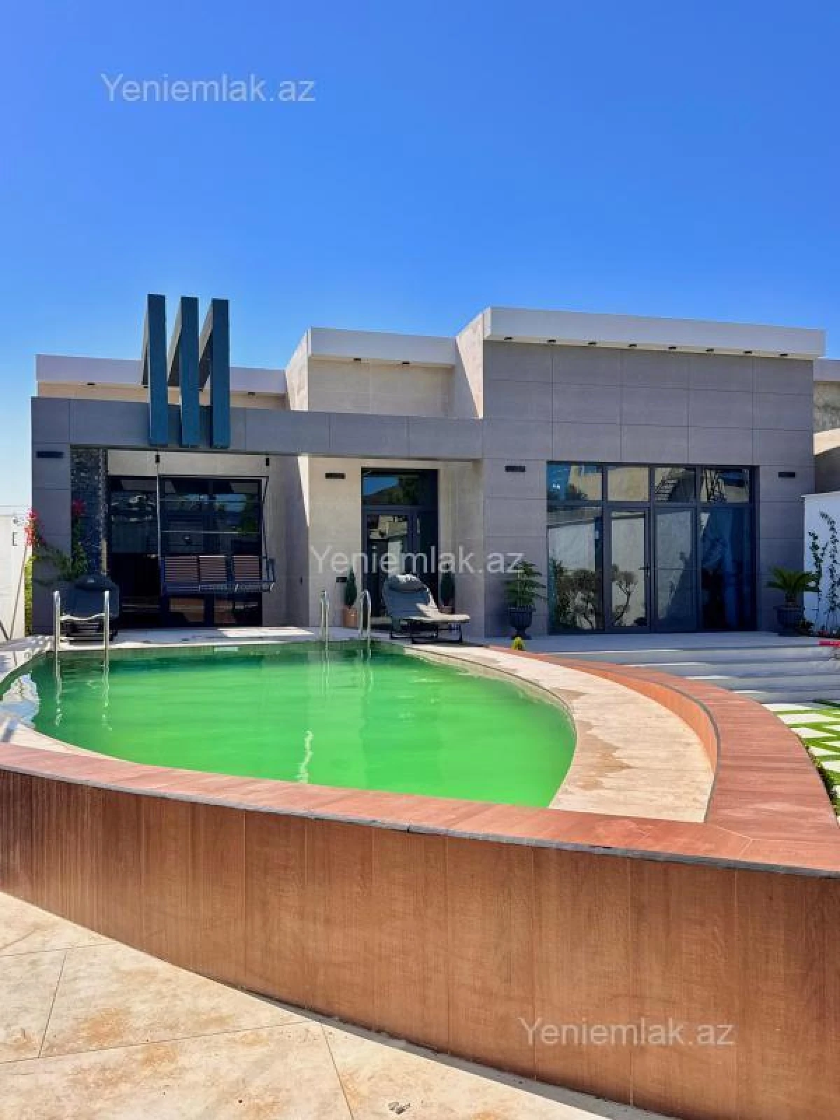 Satılır 5 otaqlı həyət evi 230 m²