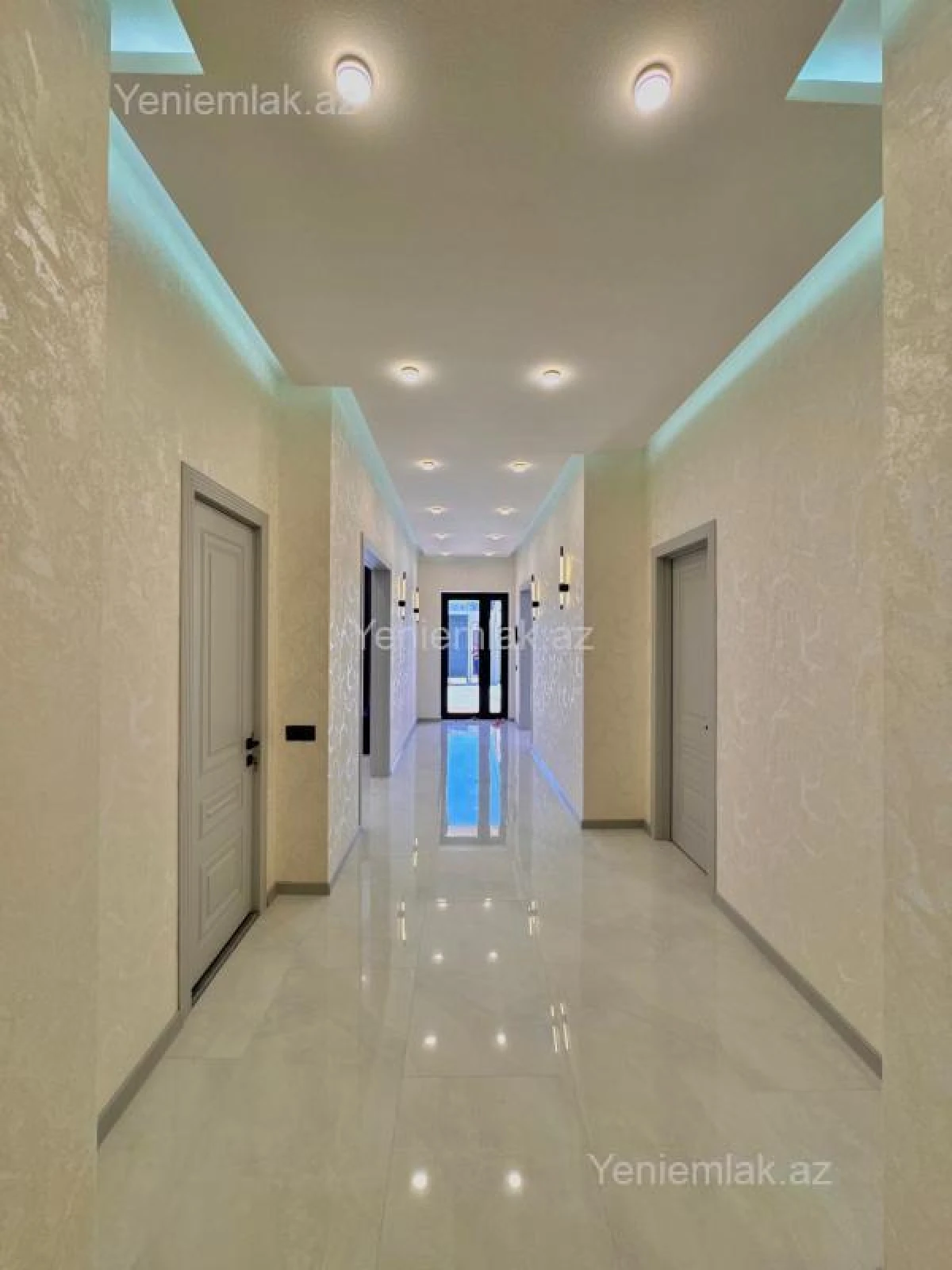 Satılır 4 otaqlı həyət evi 150 m²