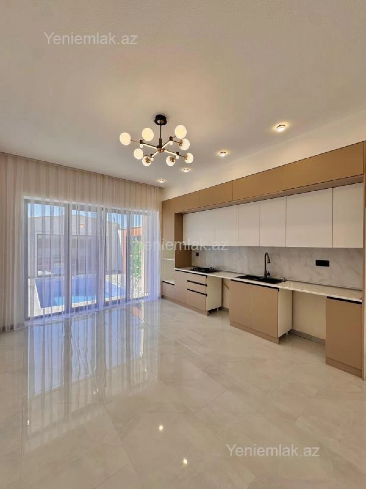 Satılır 4 otaqlı həyət evi 150 m²