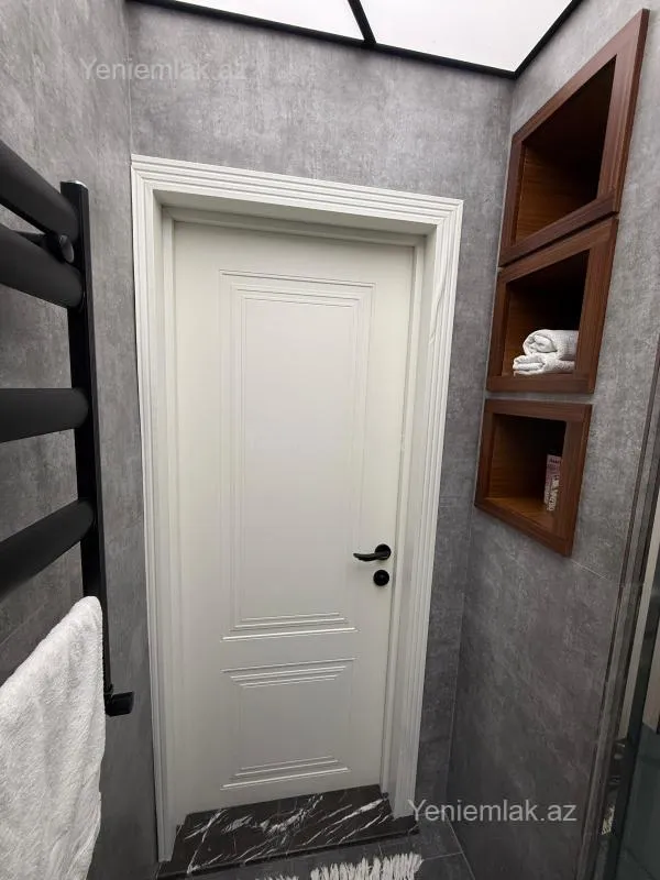 Satılır 4 otaqlı yeni tikili 130 m²