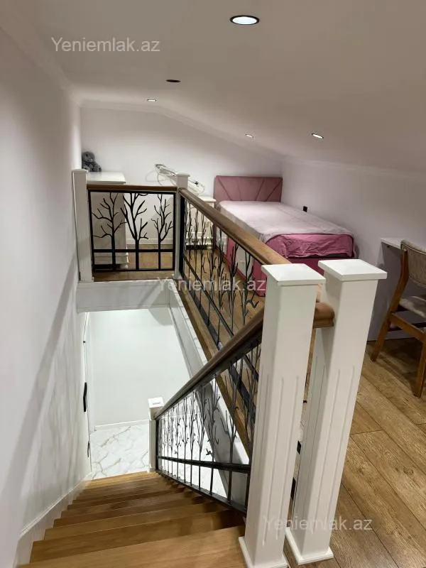 Satılır 4 otaqlı yeni tikili 130 m²