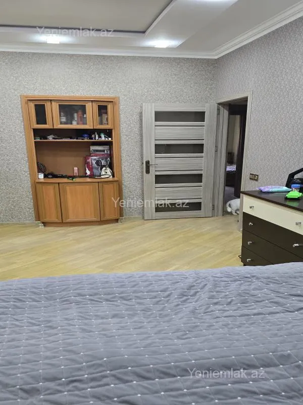 Satılır 3 otaqlı köhnə tikili 67 m²