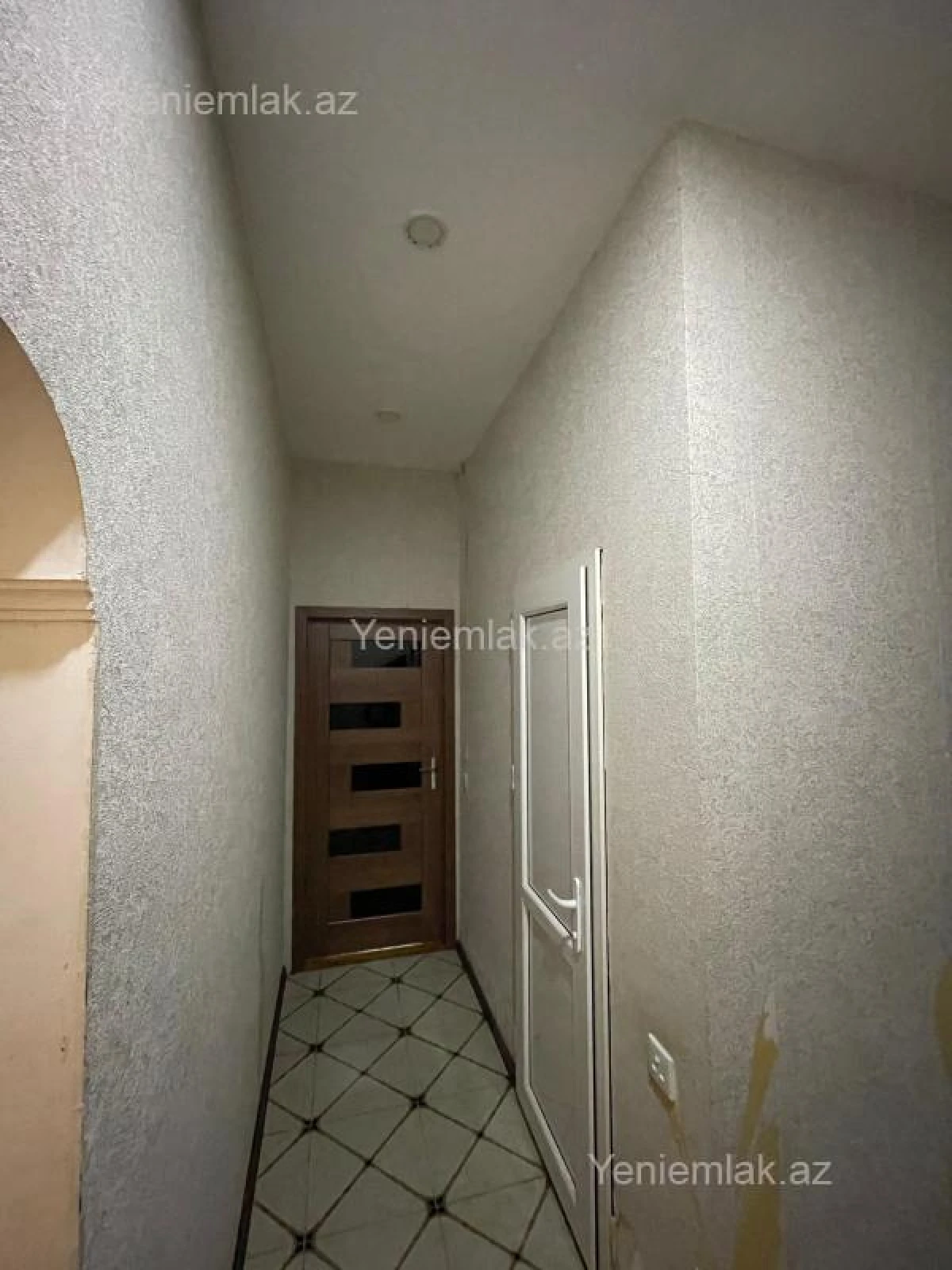 Satılır 2 otaqlı yeni tikili 40 m²