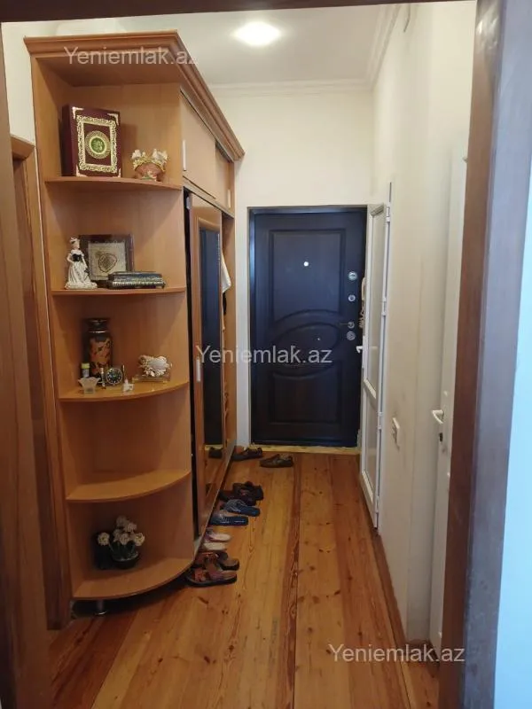 Satılır 2 otaqlı yeni tikili 67 m²