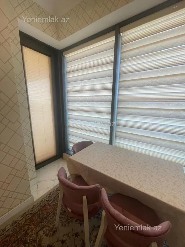 Satılır 2 otaqlı yeni tikili 162 m²