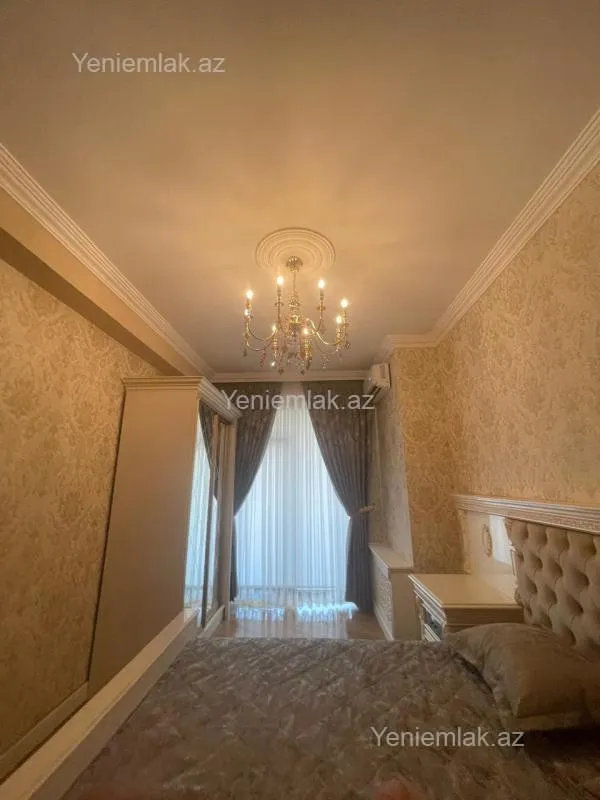 Satılır 2 otaqlı yeni tikili 162 m²