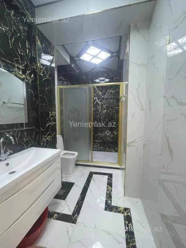 Satılır 2 otaqlı yeni tikili 162 m²