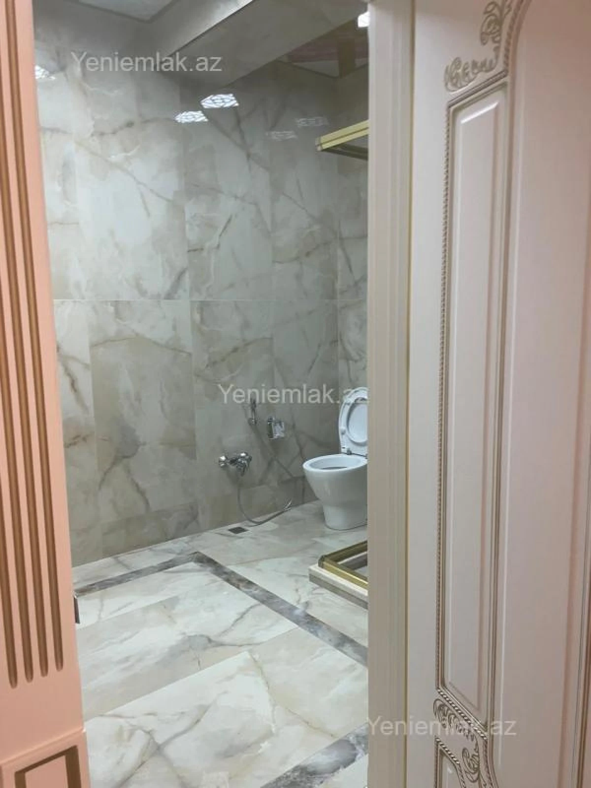 Satılır 2 otaqlı yeni tikili 162 m²