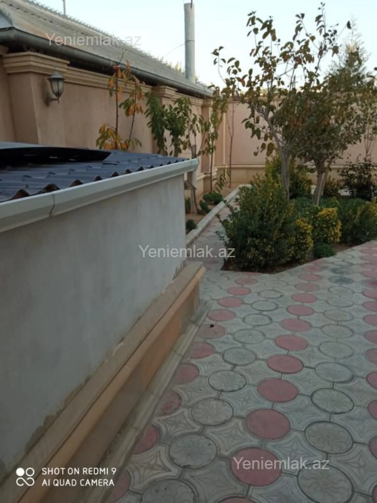 Satılır 6 otaqlı həyət evi 250 m²