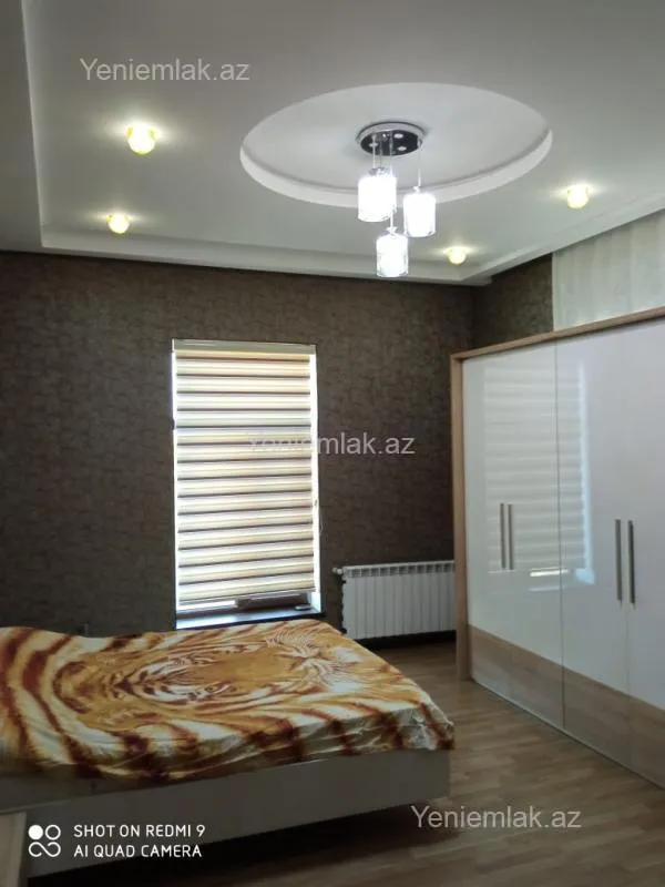 Satılır 6 otaqlı həyət evi 250 m²