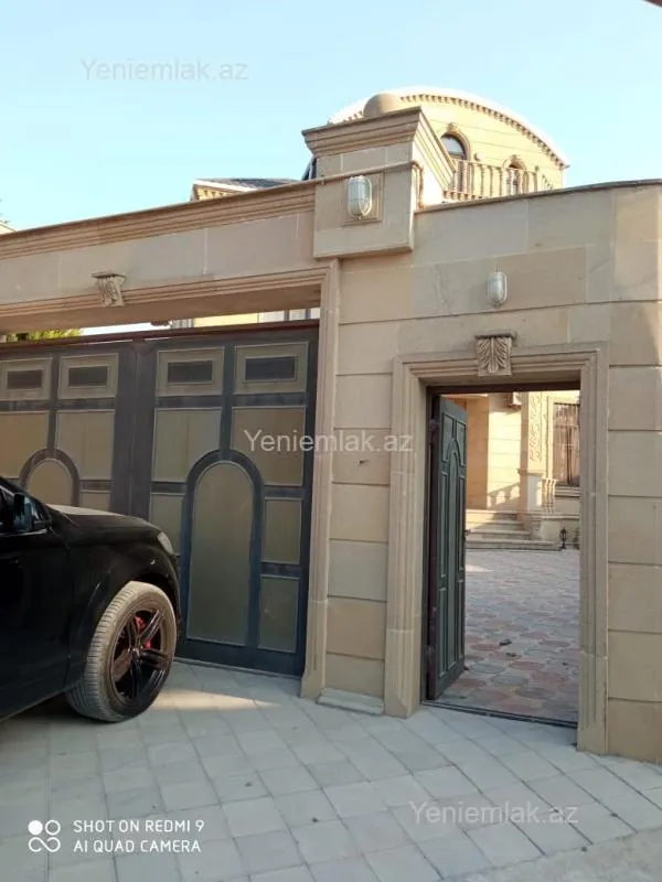 Satılır 6 otaqlı həyət evi 250 m²