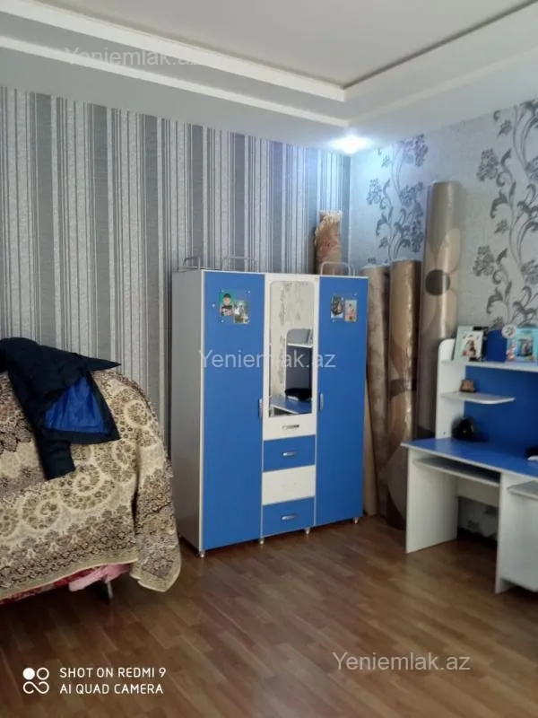 Satılır 6 otaqlı həyət evi 250 m²