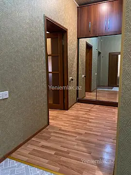 Satılır 2 otaqlı köhnə tikili 54 m²