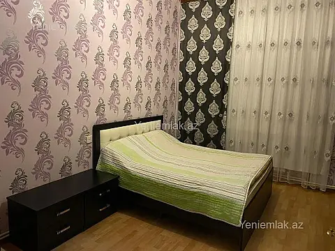 Satılır 2 otaqlı köhnə tikili 54 m²