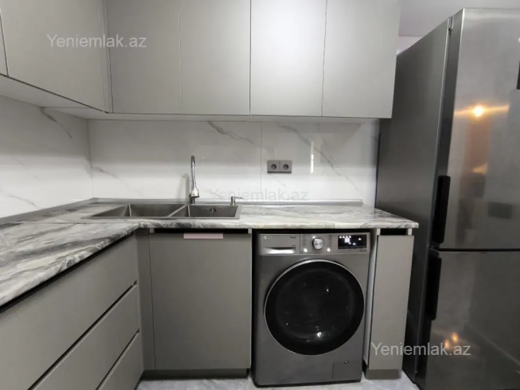 Satılır 2 otaqlı yeni tikili 68 m²