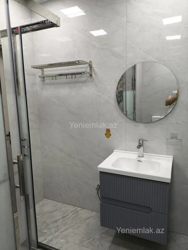 Satılır 2 otaqlı yeni tikili 68 m²