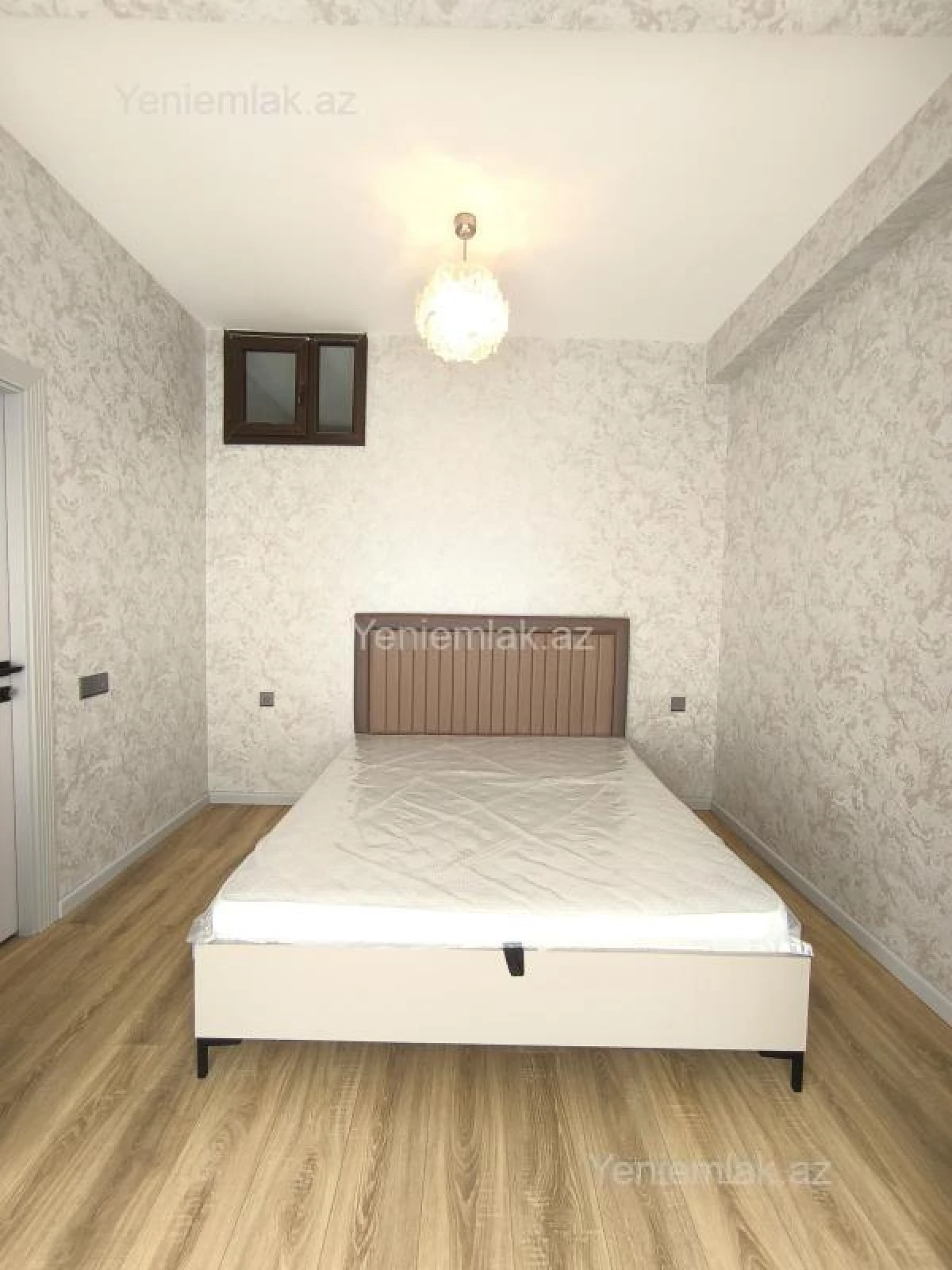 Satılır 2 otaqlı yeni tikili 68 m²