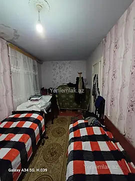 Satılır 2 otaqlı köhnə tikili 46 m²