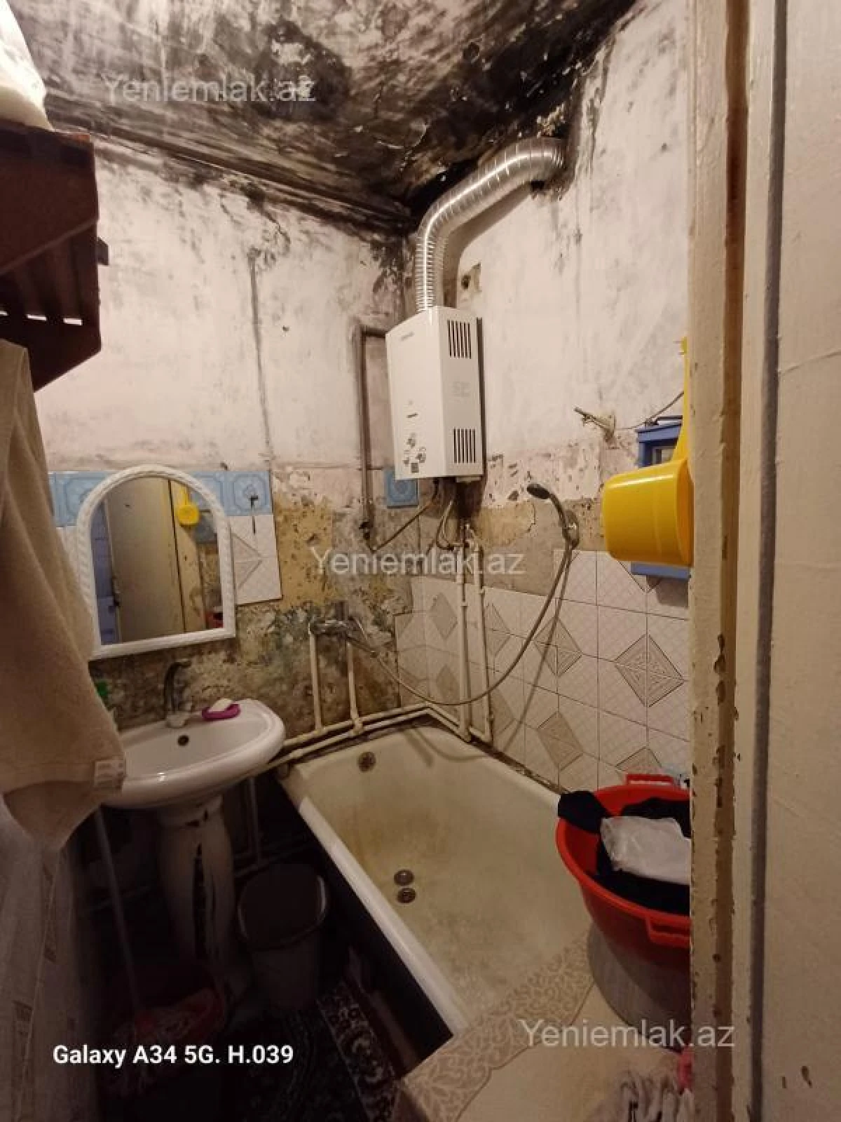 Satılır 2 otaqlı köhnə tikili 46 m²