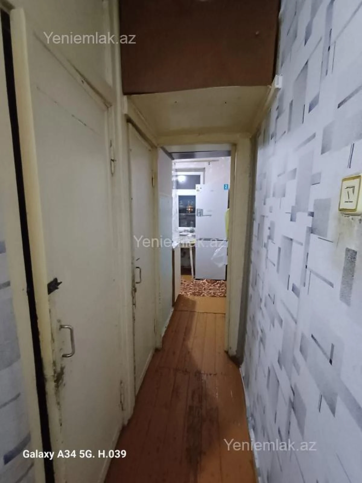 Satılır 2 otaqlı köhnə tikili 46 m²