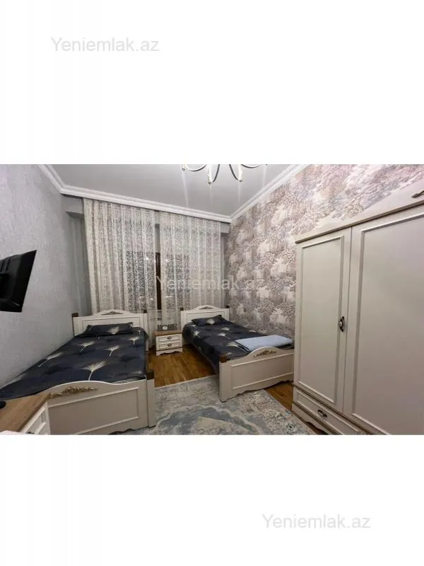 Satılır 3 otaqlı yeni tikili 105 m²