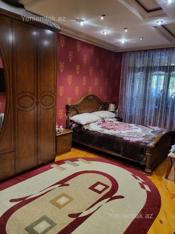 Satılır 3 otaqlı köhnə tikili 80 m²