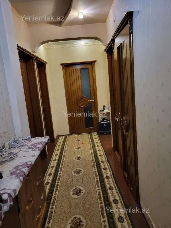 Satılır 3 otaqlı köhnə tikili 80 m²