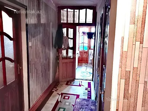 Satılır 3 otaqlı köhnə tikili 80 m²