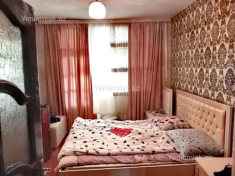 Satılır 3 otaqlı köhnə tikili 80 m²