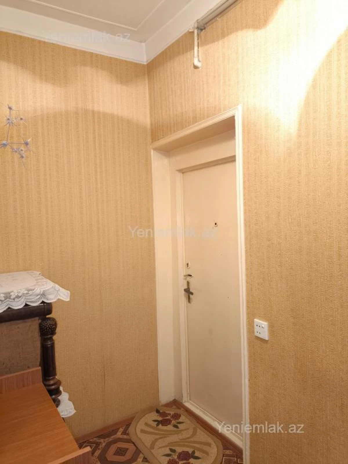 Satılır 2 otaqlı köhnə tikili 55 m²