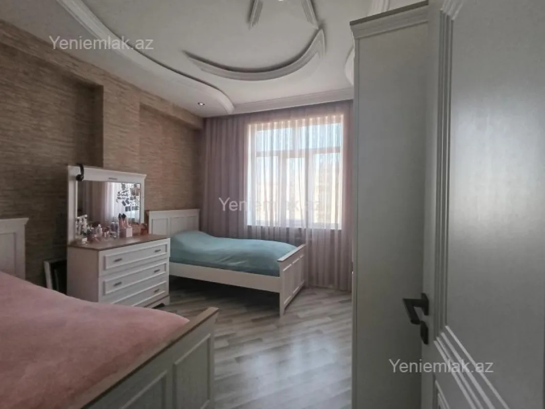 Satılır 3 otaqlı yeni tikili 114 m²