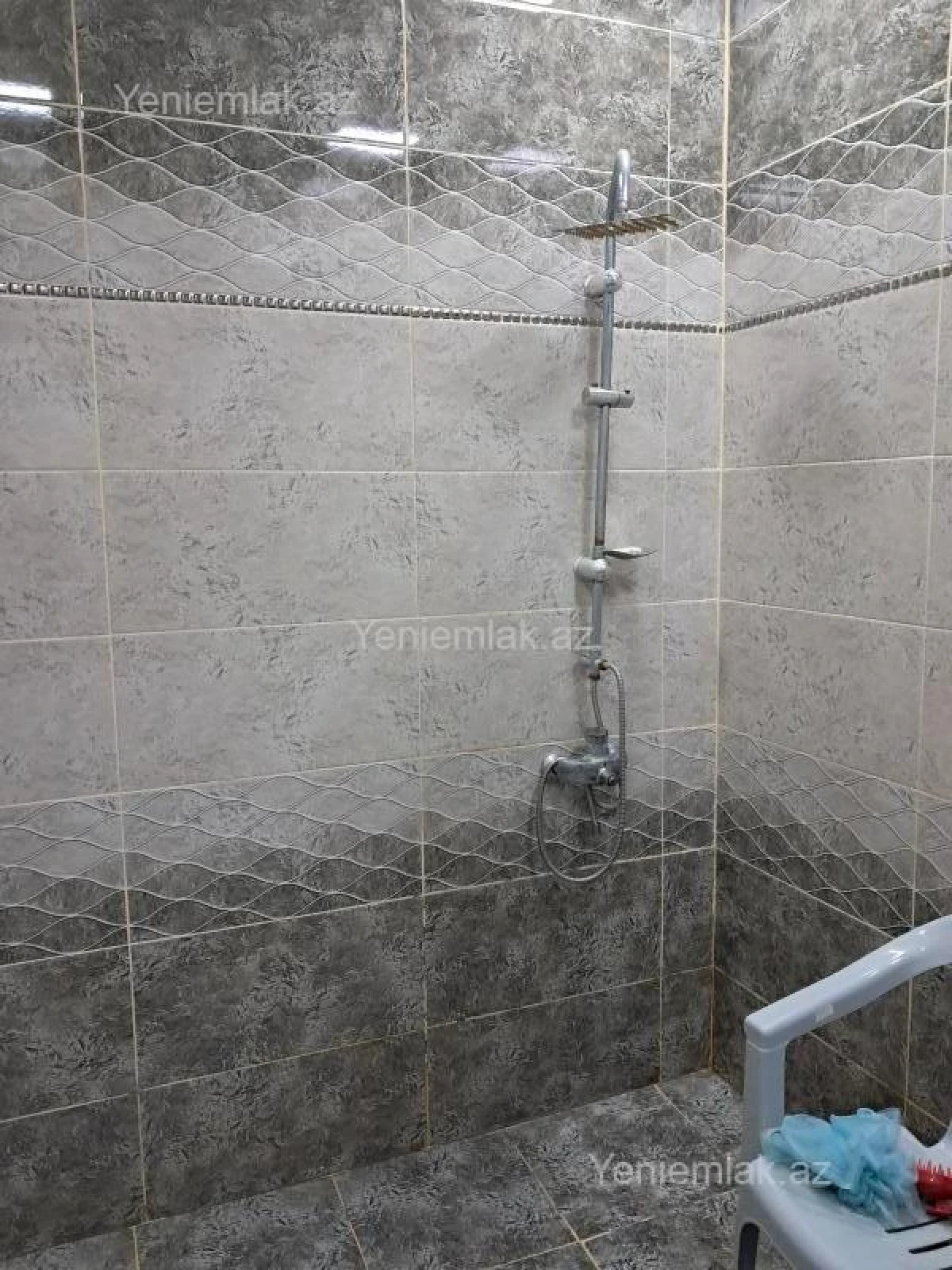 Satılır 6 otaqlı həyət evi 350 m²