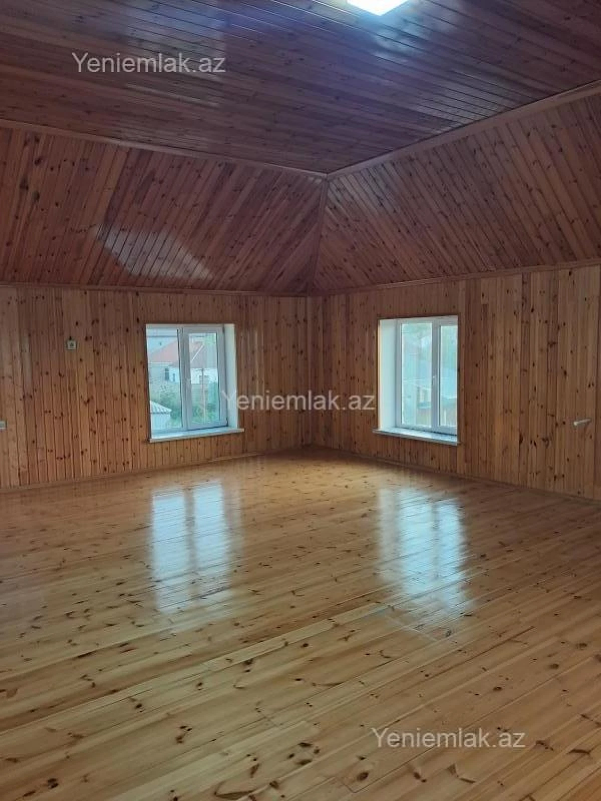 Satılır 6 otaqlı həyət evi 350 m²