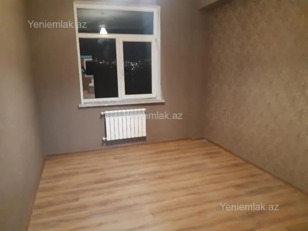 Satılır 3 otaqlı yeni tikili 115 m²