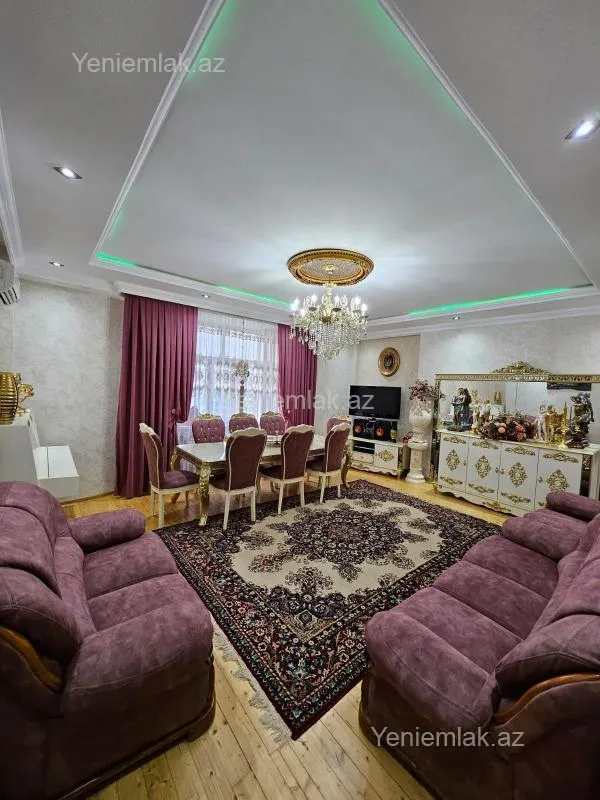 Satılır 2 otaqlı yeni tikili 70 m²