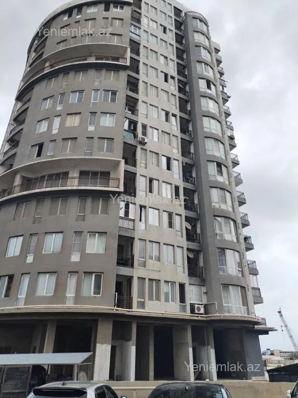 Satılır 2 otaqlı yeni tikili 71 m²