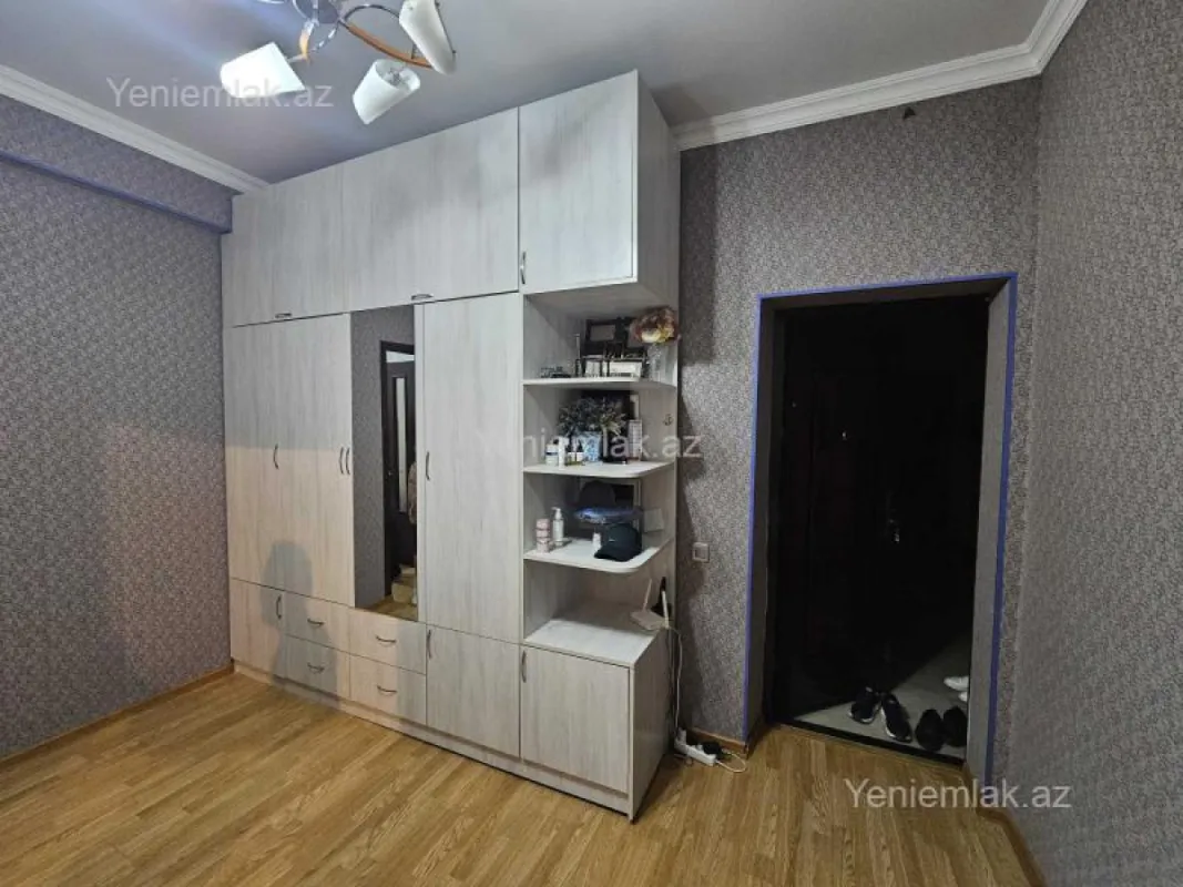 Satılır 3 otaqlı yeni tikili 108 m²