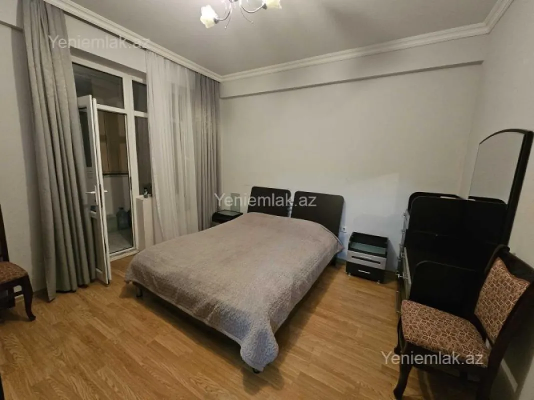 Satılır 3 otaqlı yeni tikili 108 m²