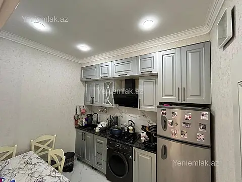 Satılır 3 otaqlı yeni tikili 70 m²