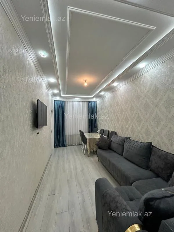 Satılır 3 otaqlı yeni tikili 70 m²