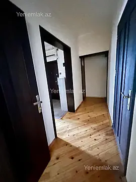 Satılır 3 otaqlı köhnə tikili 70 m²