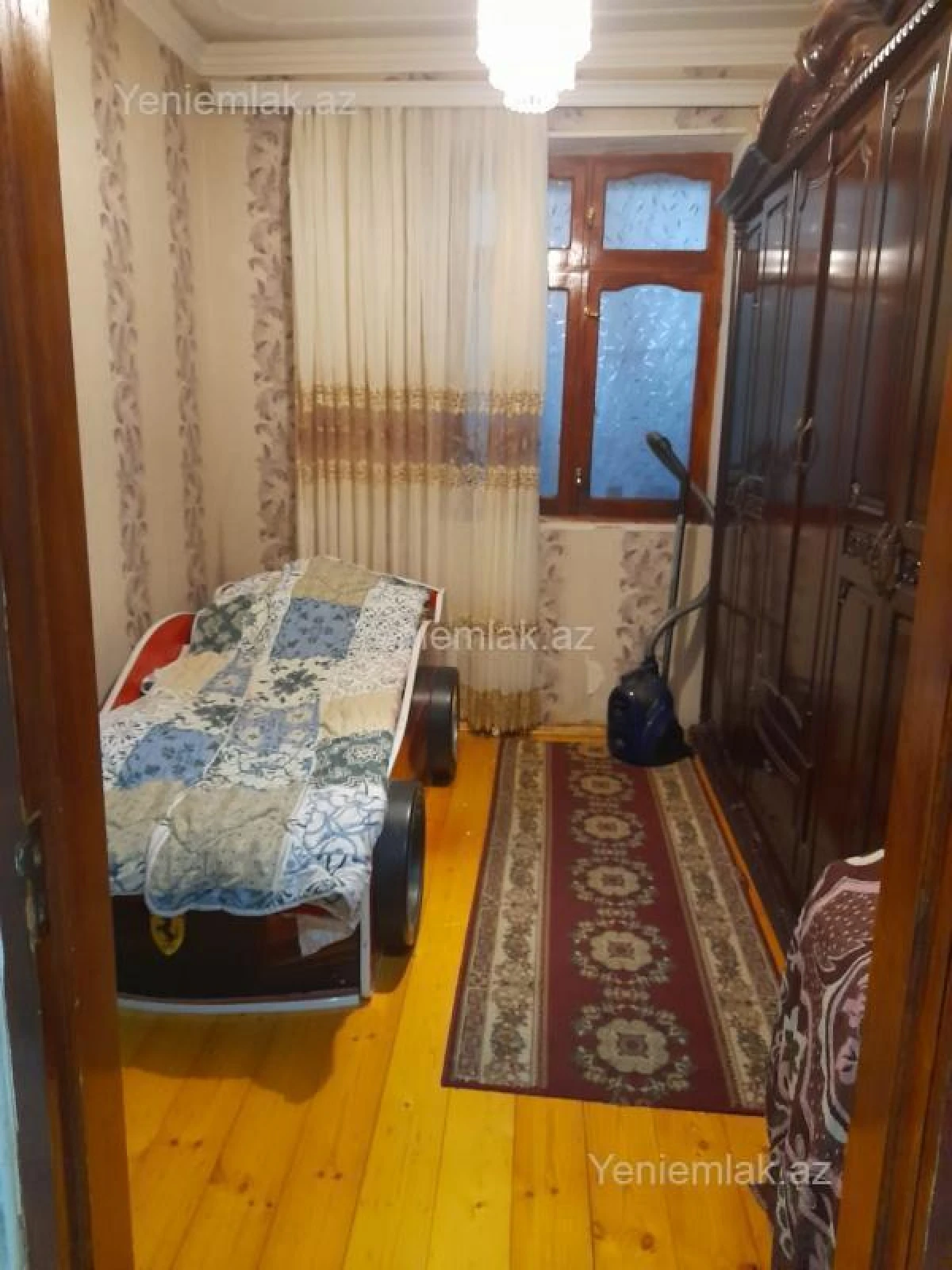 Satılır 3 otaqlı köhnə tikili 75 m²