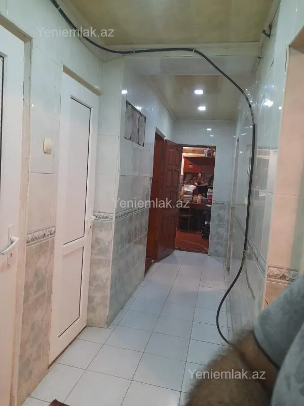 Satılır 3 otaqlı köhnə tikili 75 m²