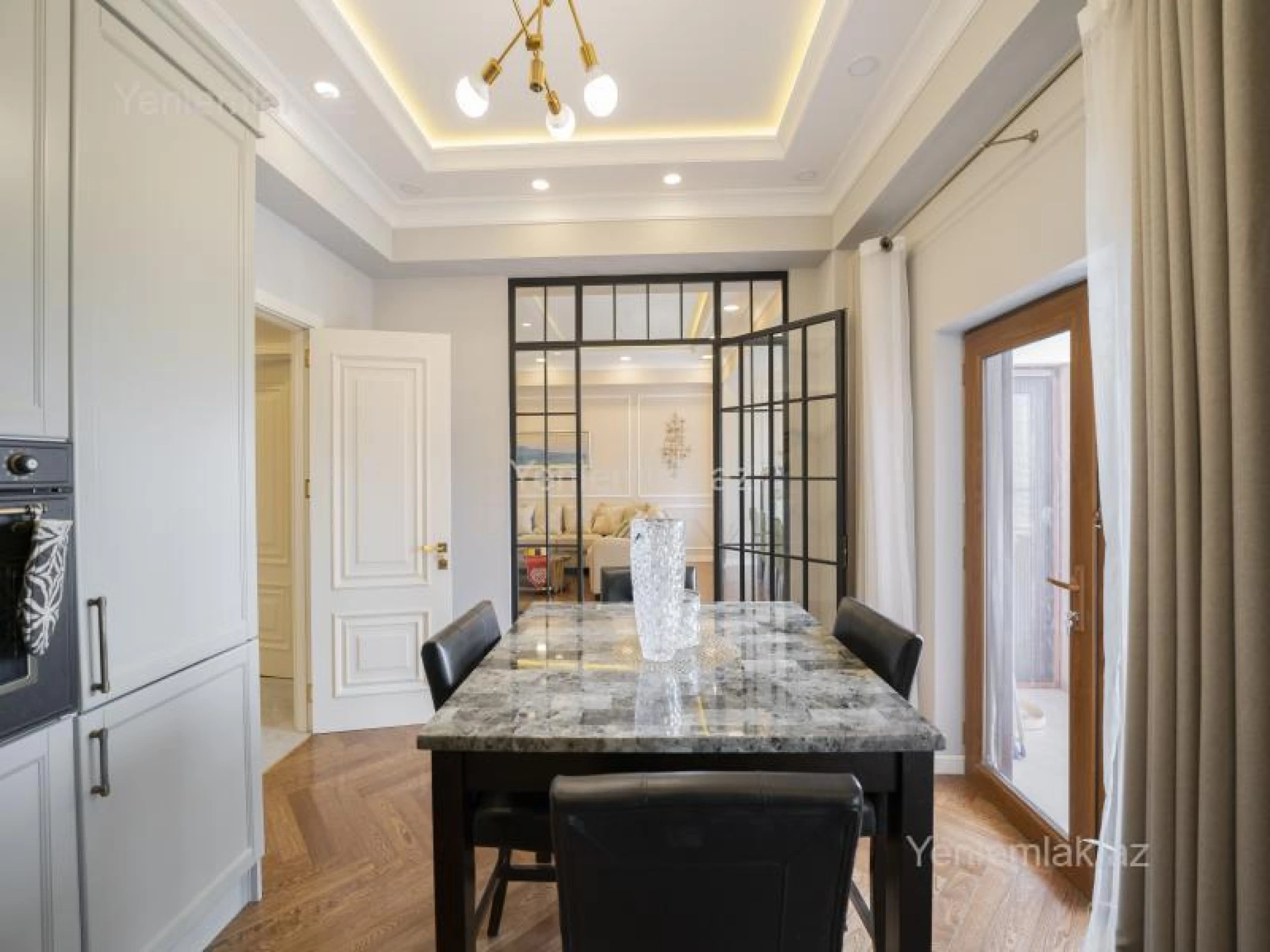 Satılır 3 otaqlı yeni tikili 166 m²